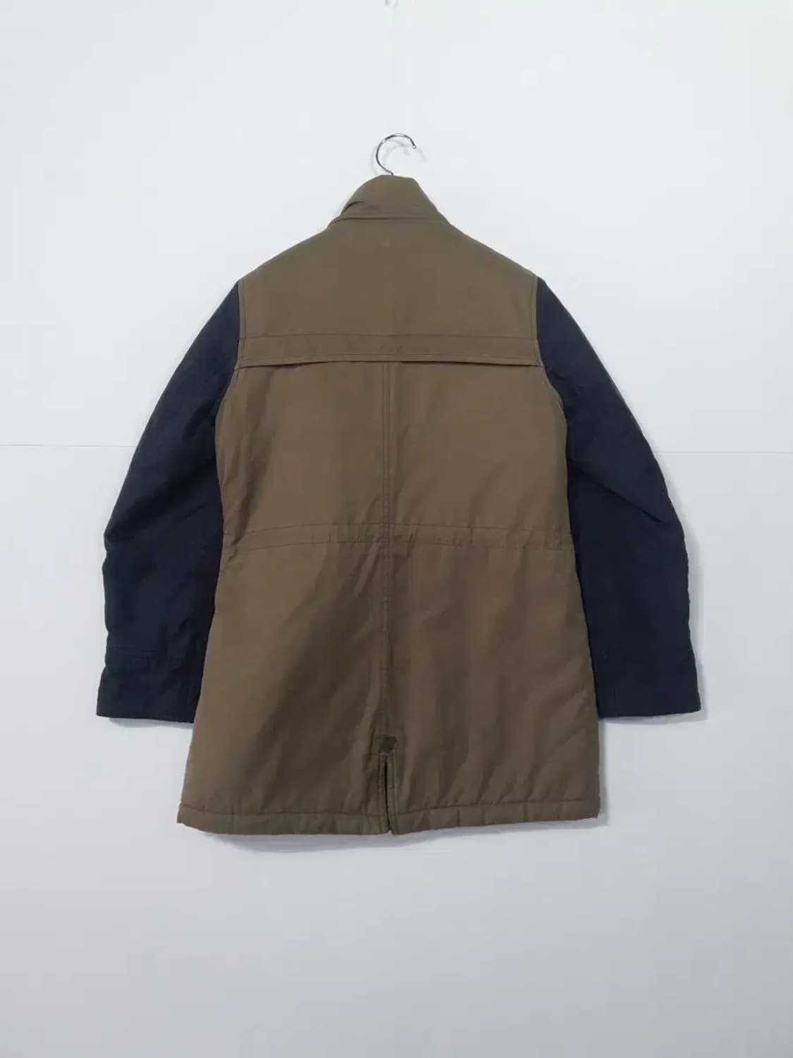 리바이스 배색 야상 점퍼 카키/네이비 상품이미지2