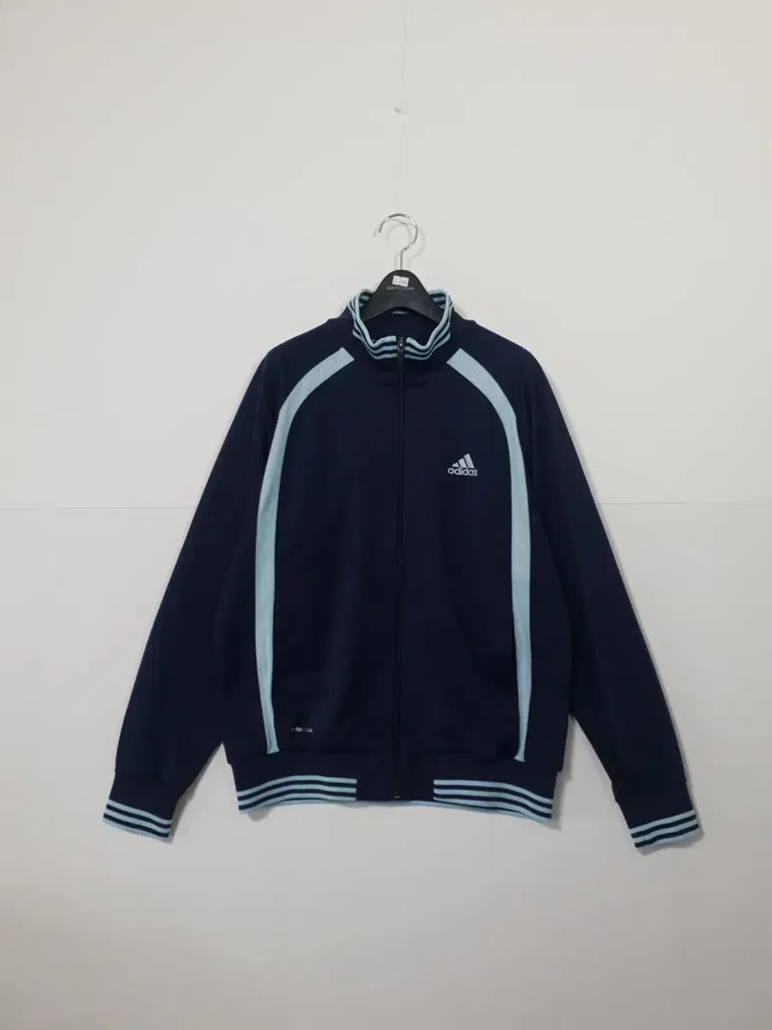 아디다스 네이비/하늘색 트랙탑 상품이미지1
