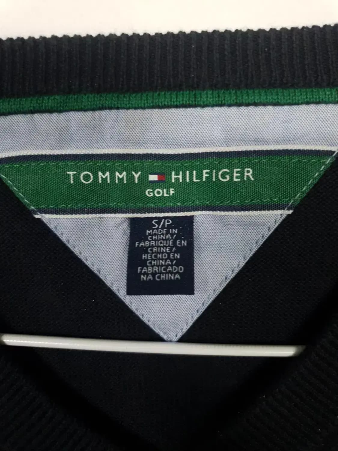 타미힐피거 골프 V넥 니트 블랙 상품이미지3
