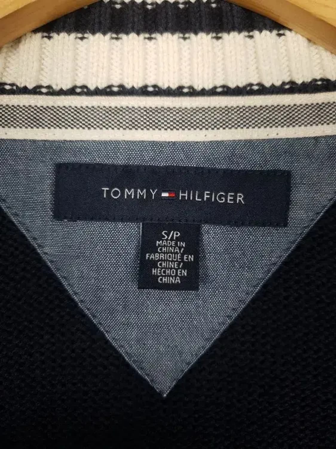 타미힐피거 TOMMY 자수 모크넥 가디건 네이비 2400043 상품이미지9