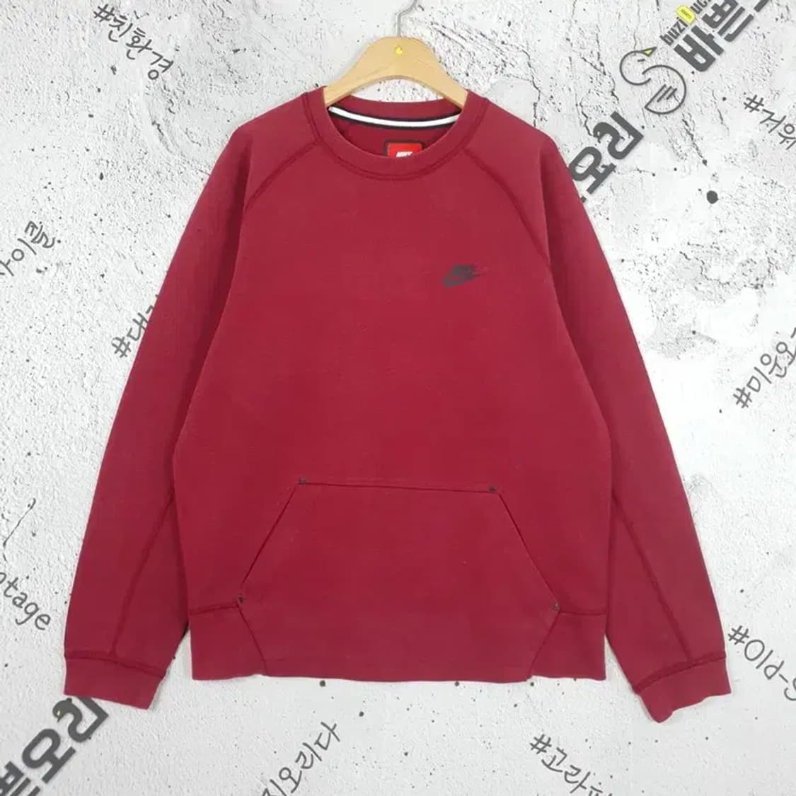 나이키 NIKE 퓨추라로고 테크팩 스웻셔츠 맨투맨 와인 2200127 상품이미지1