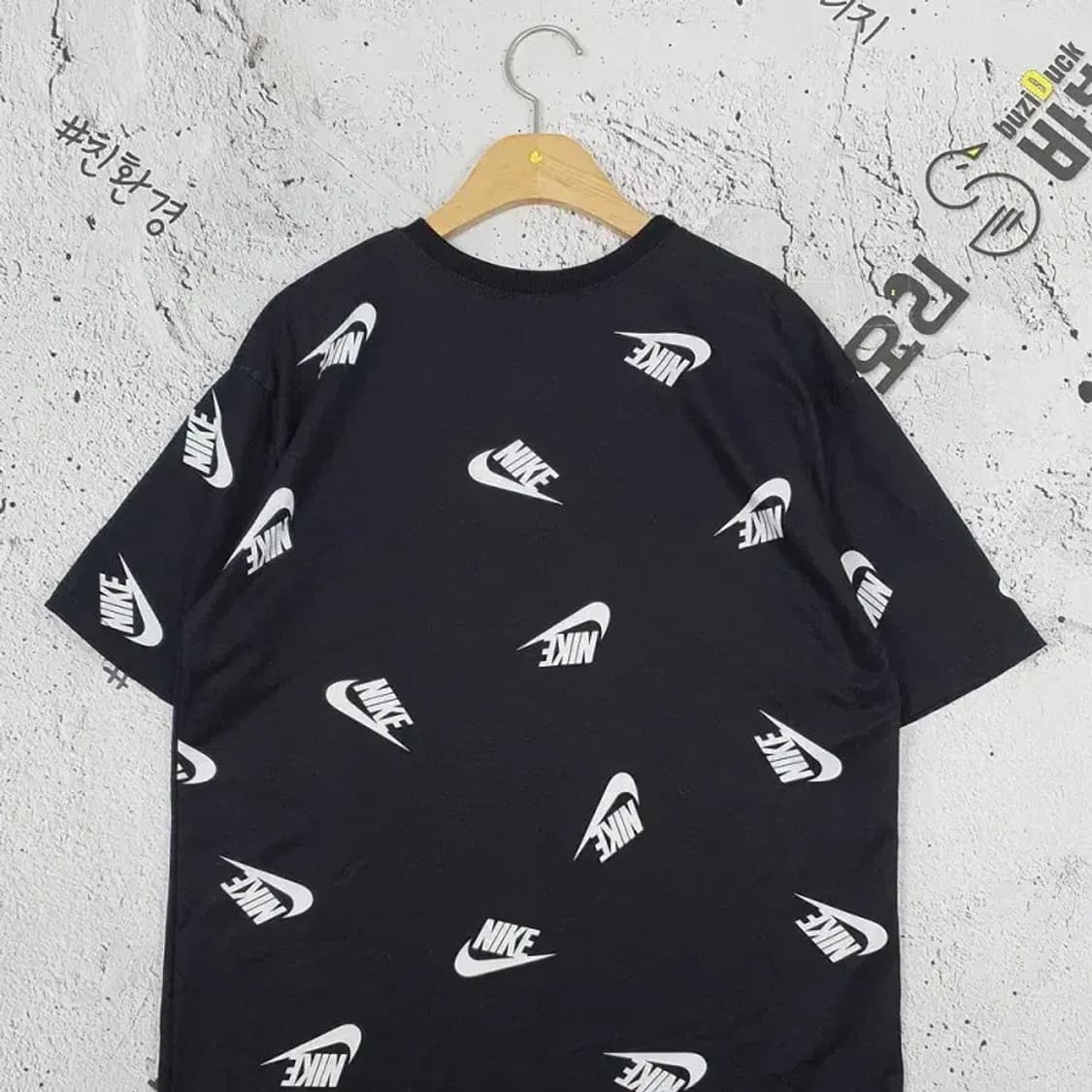 나이키 NIKE 올오버 퓨추라 반팔 티 블랙 95 1000218 상품이미지5