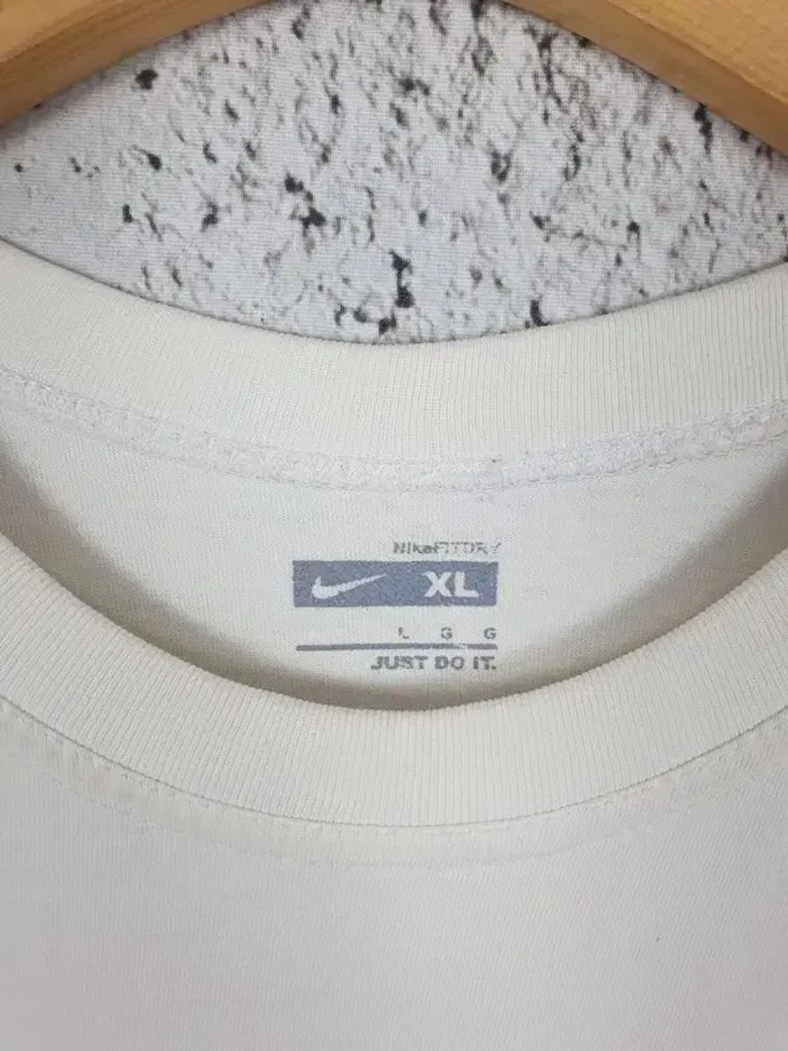 나이키 NIKE 에어맥스 롱슬리브 긴팔 티 크림 XL 2100115 상품이미지9