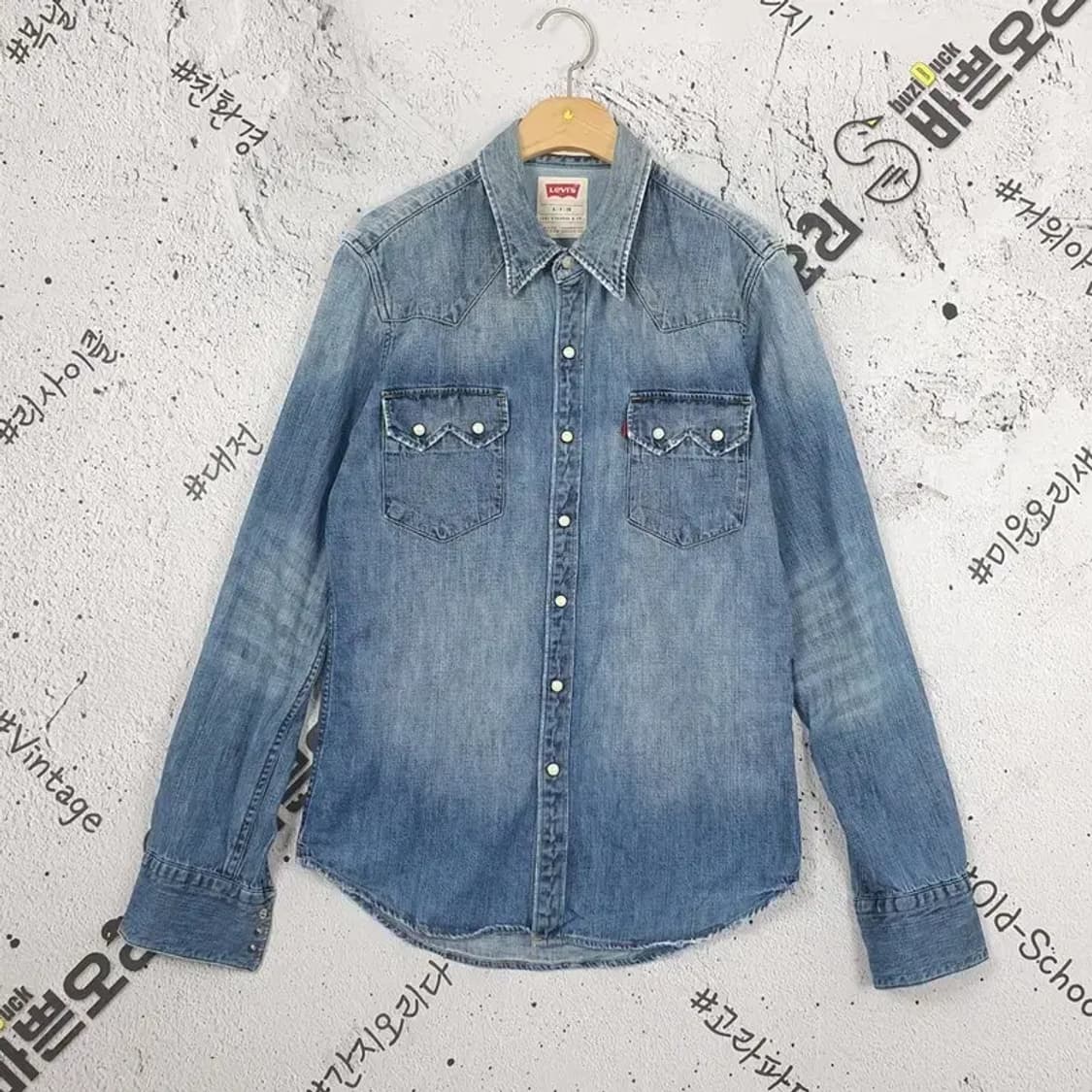 리바이스 LEVI'S 여성 워싱 데님 셔츠 중청 1100160 상품이미지1