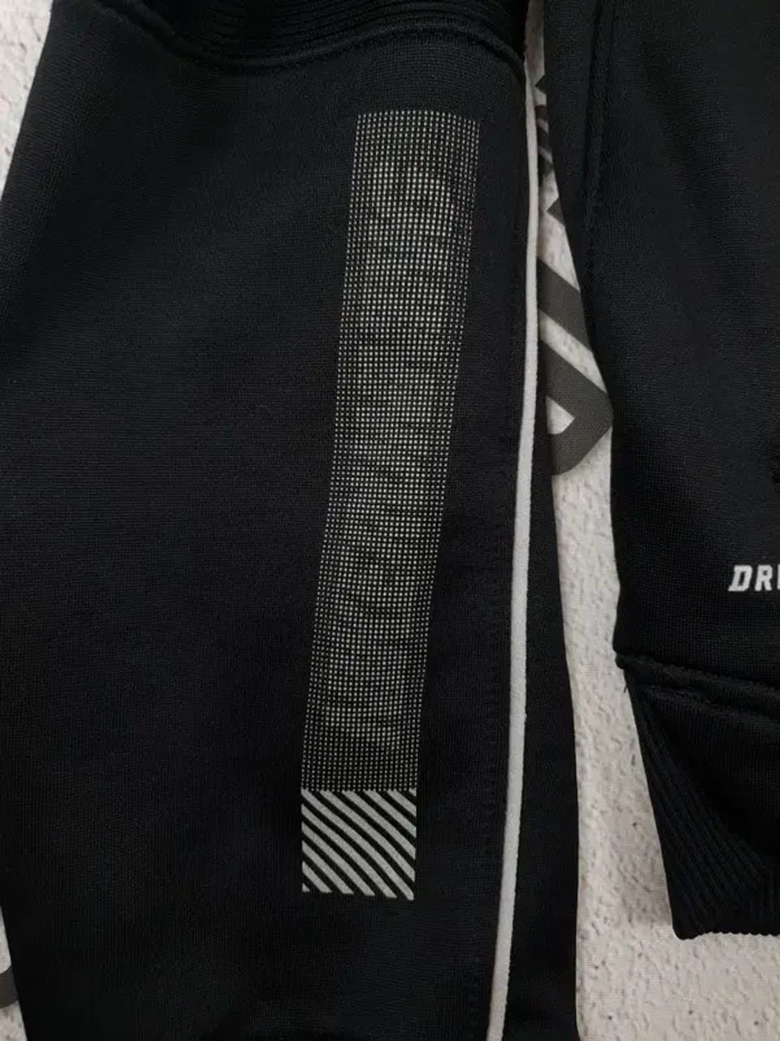 나이키 NIKE 스우시 드라이핏 트랙 져지 자켓 블랙 3100154 상품이미지8