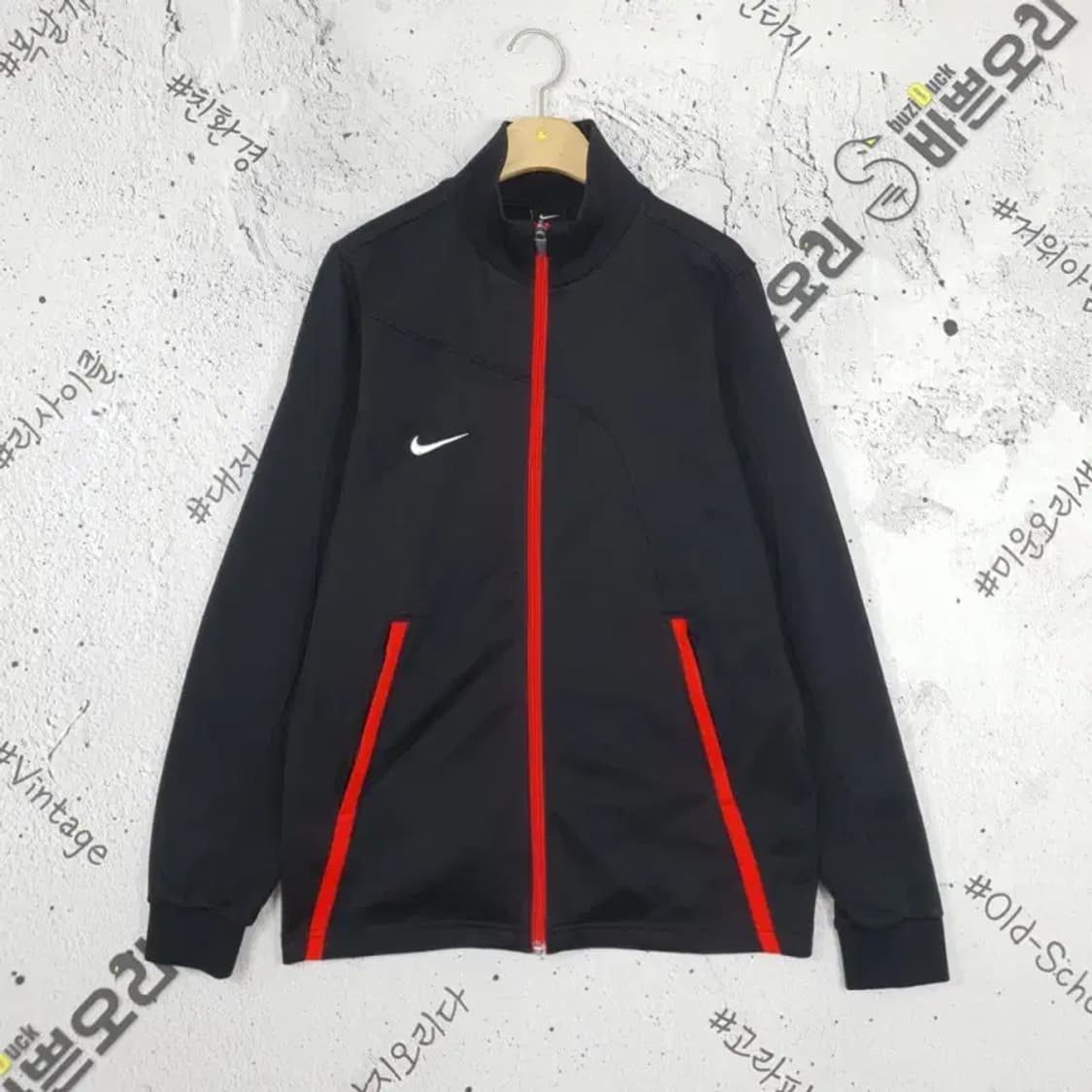 나이키 NIKE 화이트 스우시 트랙 져지 자켓 블랙 3100144 상품이미지1