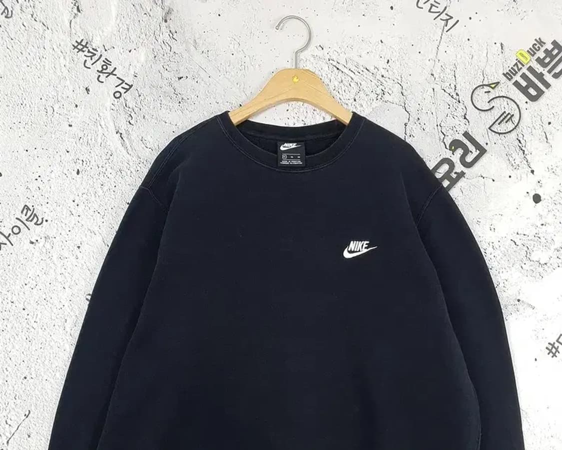 나이키 NIKE 약기모 스웻셔츠 맨투맨 블랙 2200177 상품이미지4
