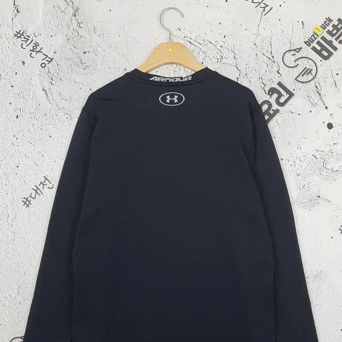 언더아머 UNDER ARMOUR 긴팔 이너 티 블랙 2100044 상품이미지5