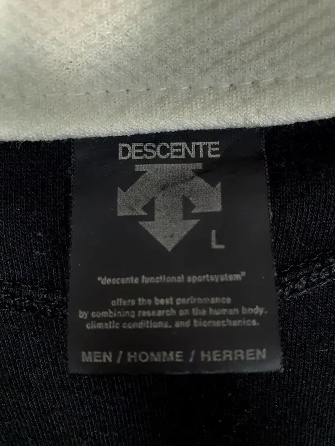 데상트 DESCENTE 져지 자켓 블랙 3100010 상품이미지6