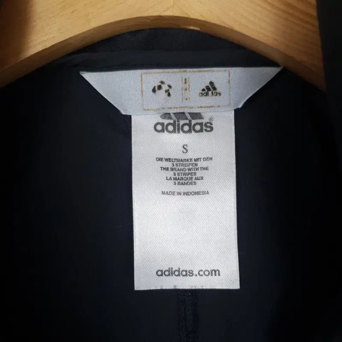 아디다스 ADIDAS 기능성 바람막이 자켓 블랙 S 3800159 상품이미지9