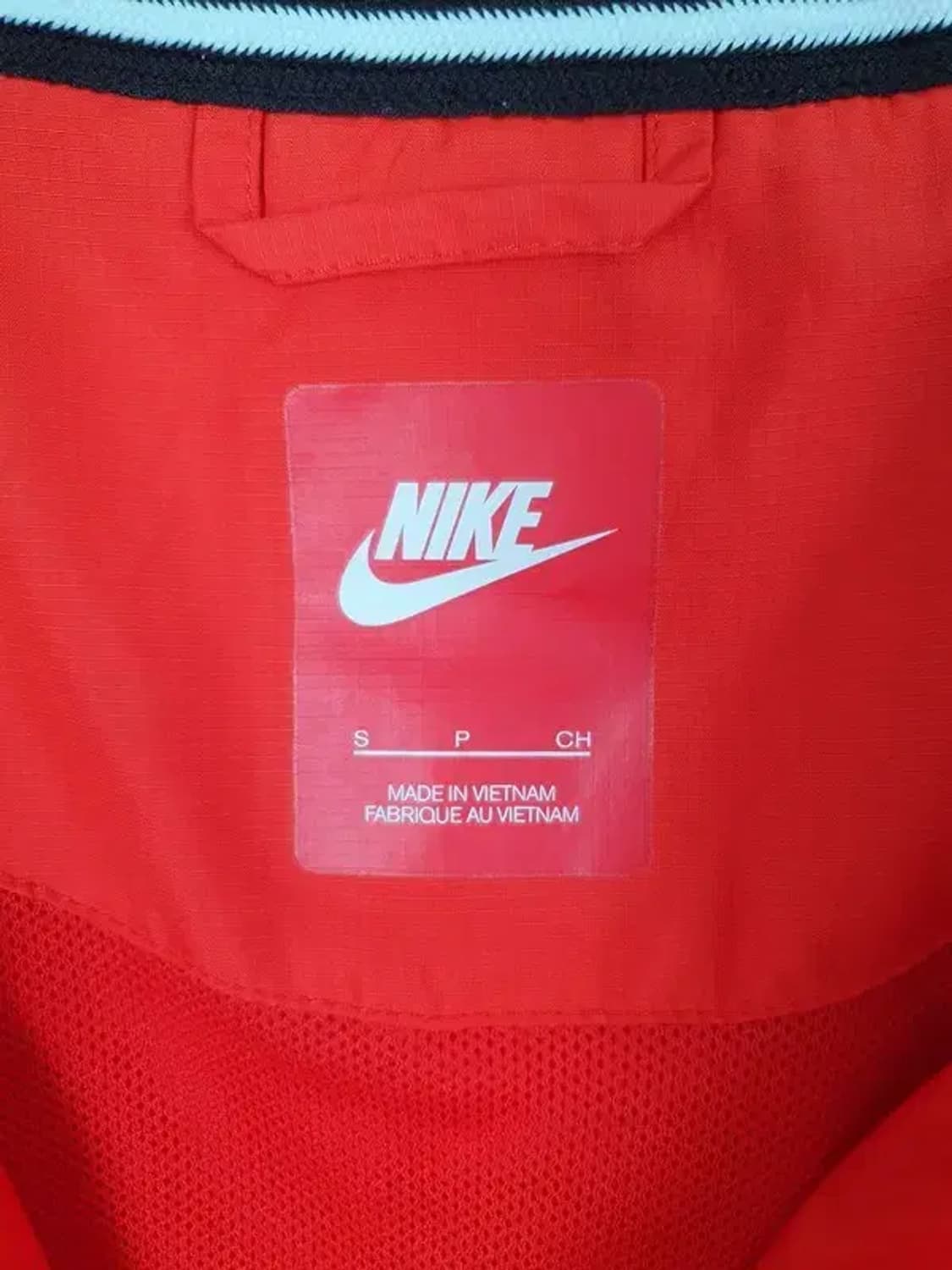 나이키 NIKE 메쉬 바람막이 후드 자켓 레드 3800153 상품이미지6