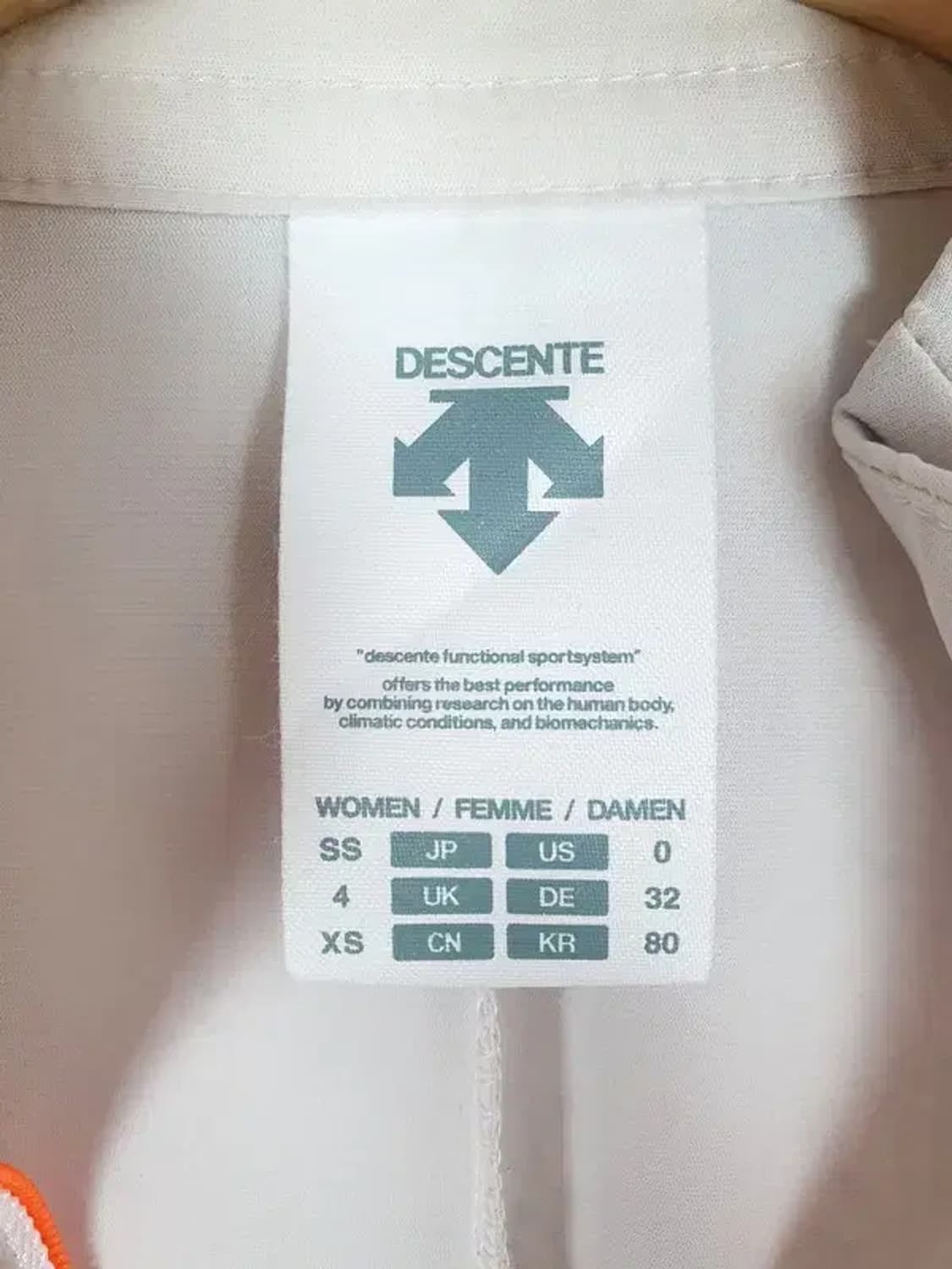 데상트 DESCENTE 트레이닝 저지 자켓 화이트그레이 3800021 상품이미지10