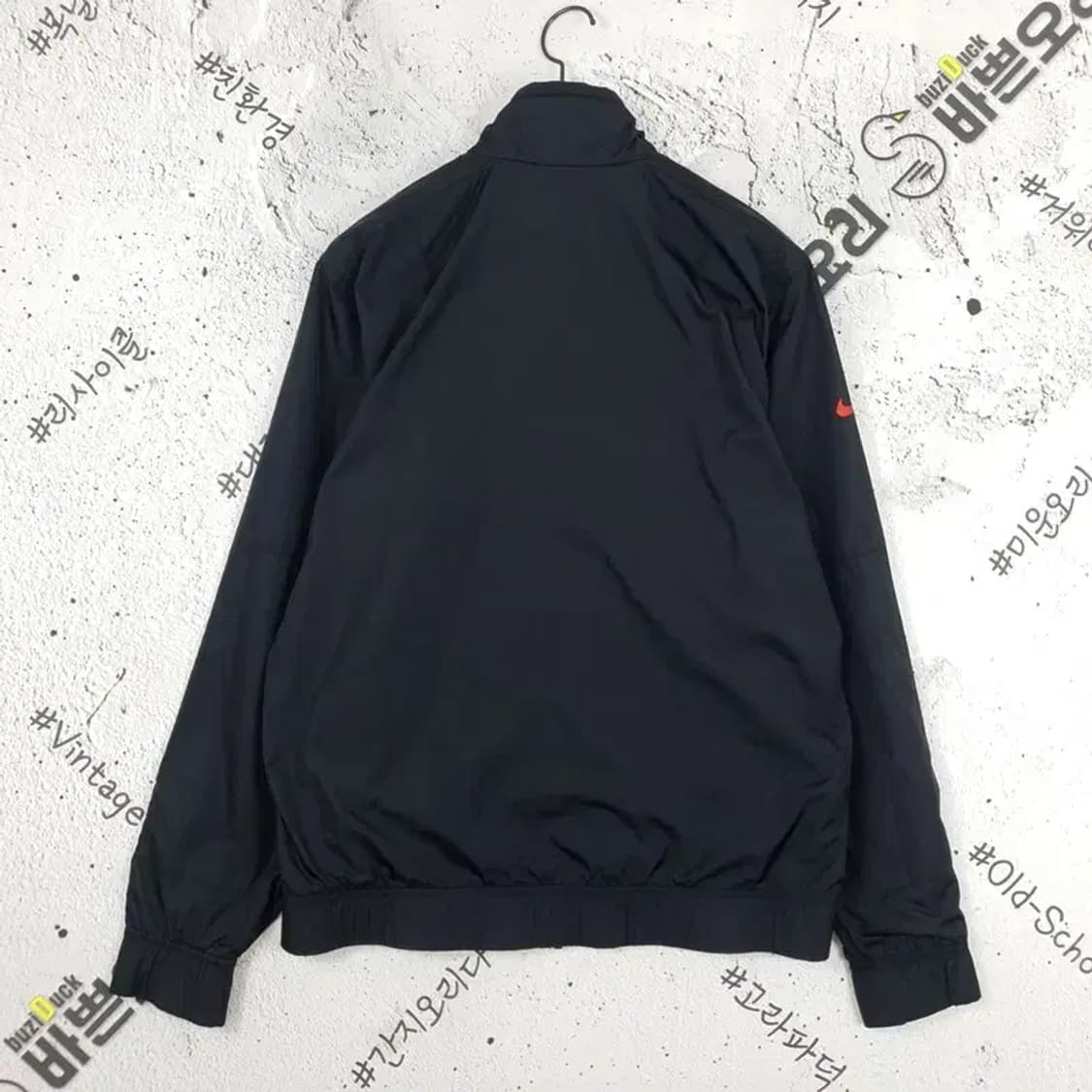 나이키 NIKE 스우시 토탈90 바람막이 자켓 블랙 3800027 상품이미지2