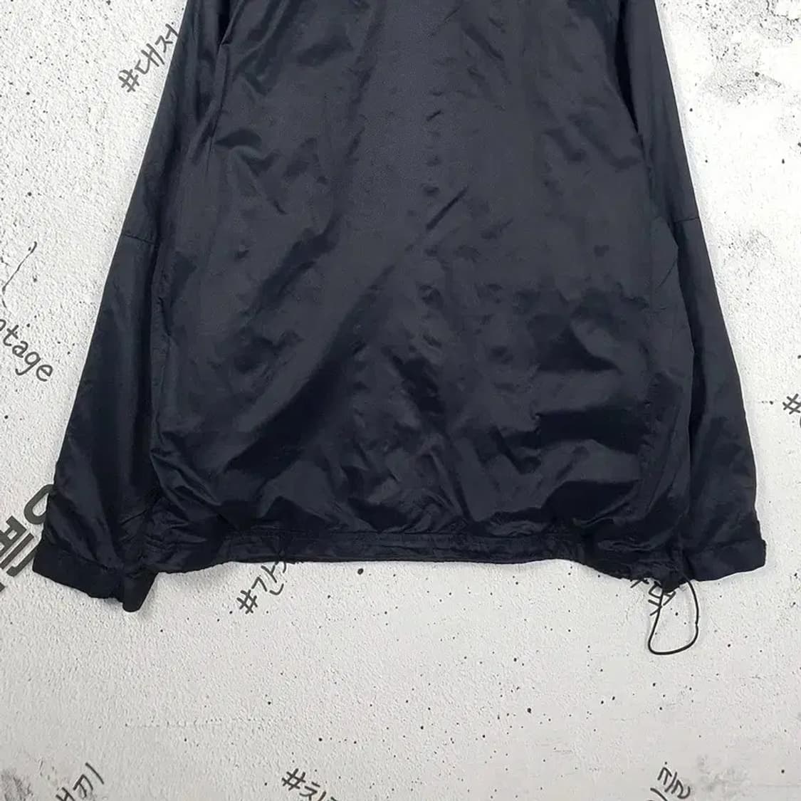 나이키 NIKE 블랙 스우시 바람막이 자켓 블랙 3800044 상품이미지7