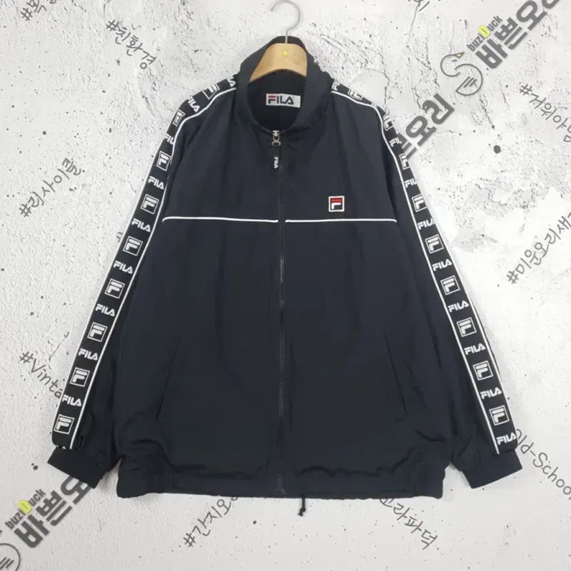 필라 FILA 90s 사이드라인 바람막이 자켓 블랙 3800100 상품이미지1