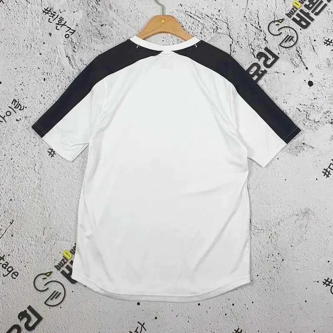 언더아머 UNDER ARMOUR 기능성 반팔 티 화이트 M 1000247 상품이미지2