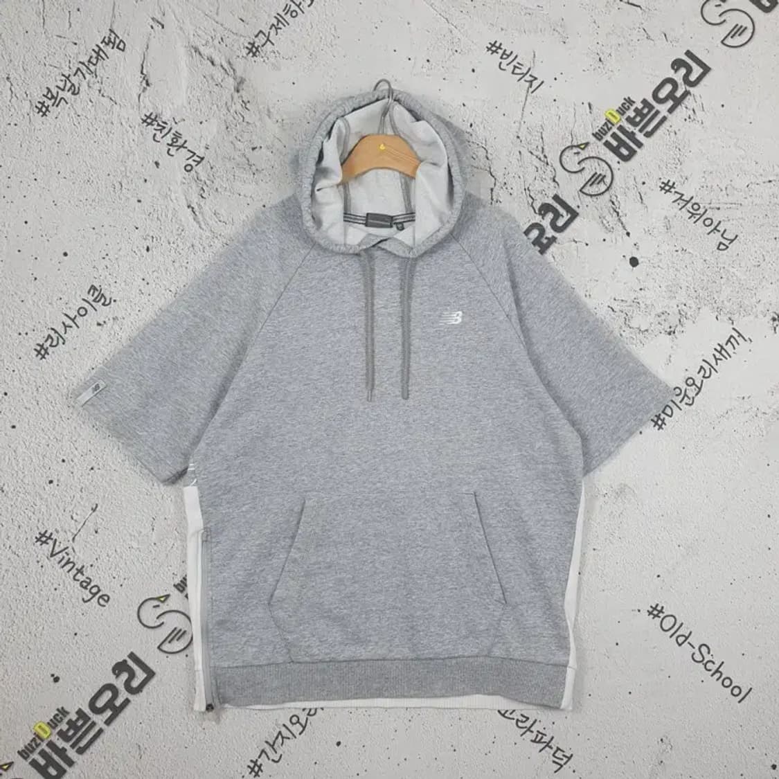 뉴발란스 NB 후드티 스펠로고 라이트 그레이 XL 1000340 상품이미지1