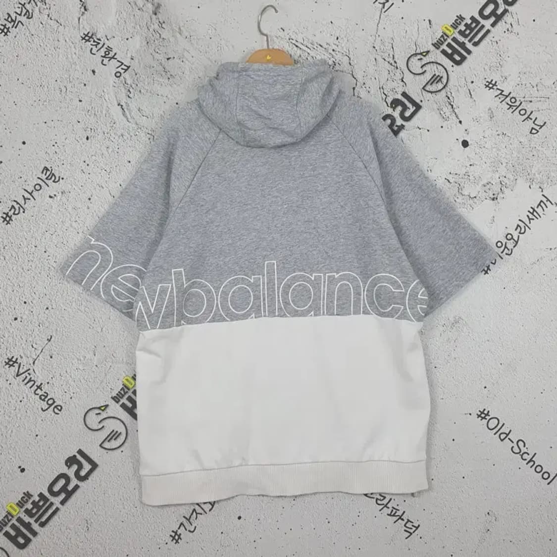뉴발란스 NB 후드티 스펠로고 라이트 그레이 XL 1000340 상품이미지2