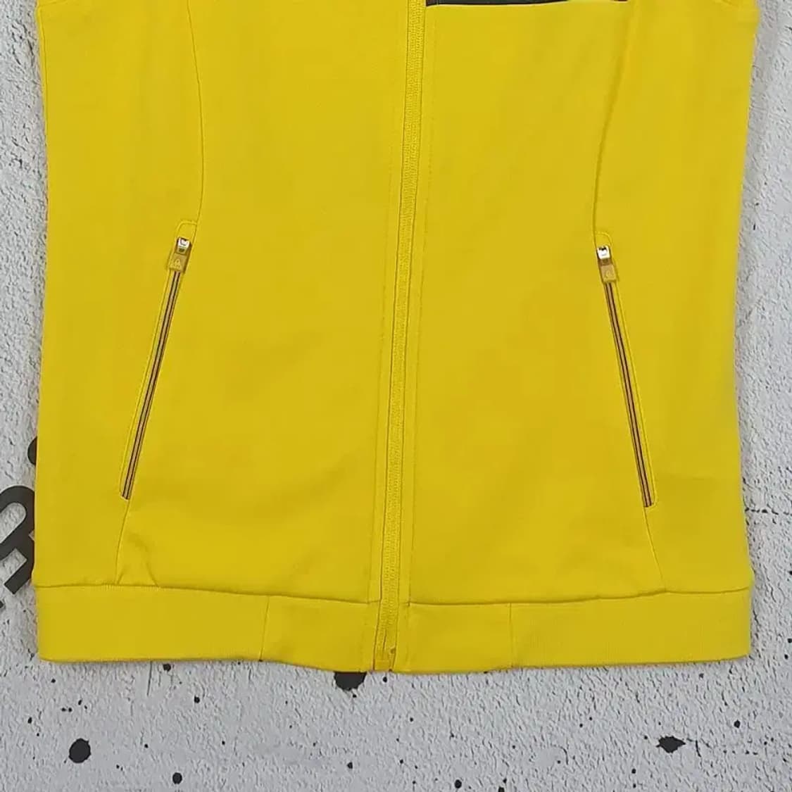르꼬끄 LE COQ SPORTIF 조끼 옐로우 85 1000332 상품이미지5