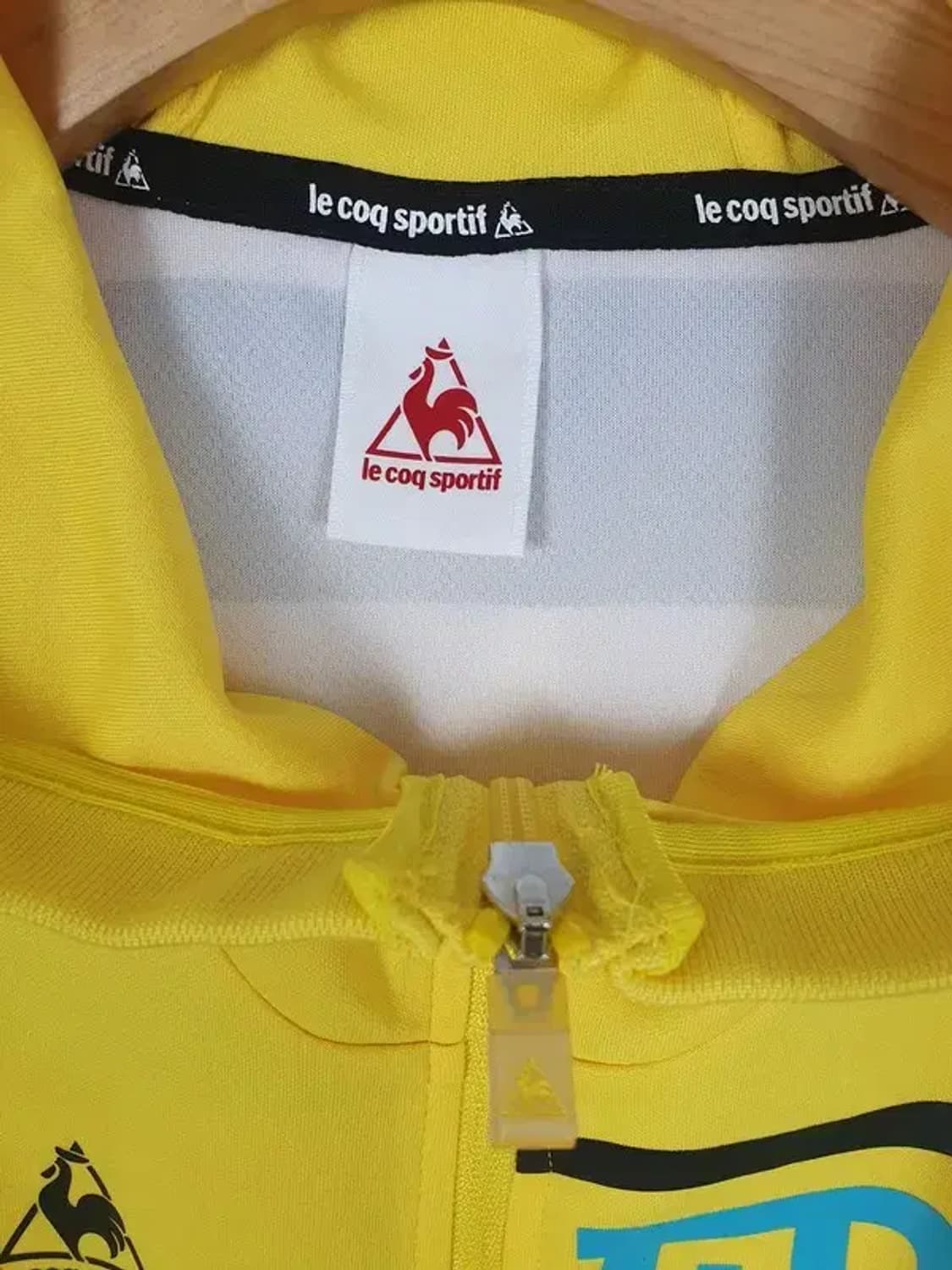 르꼬끄 LE COQ SPORTIF 조끼 옐로우 85 1000332 상품이미지8