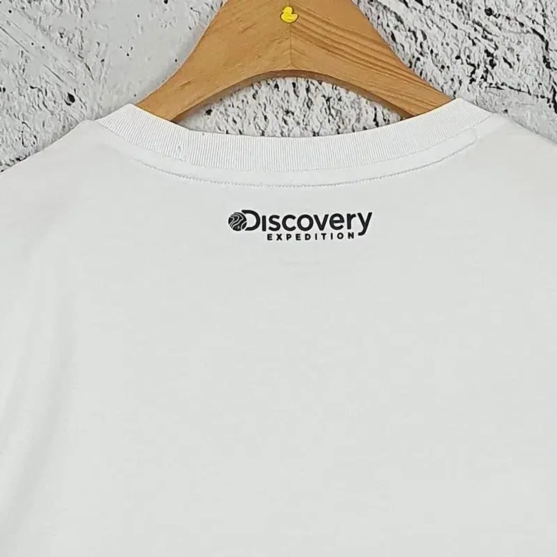 디스커버리 DISCOVERY 엠보 반팔 티 화이트 L 1000388 상품이미지6