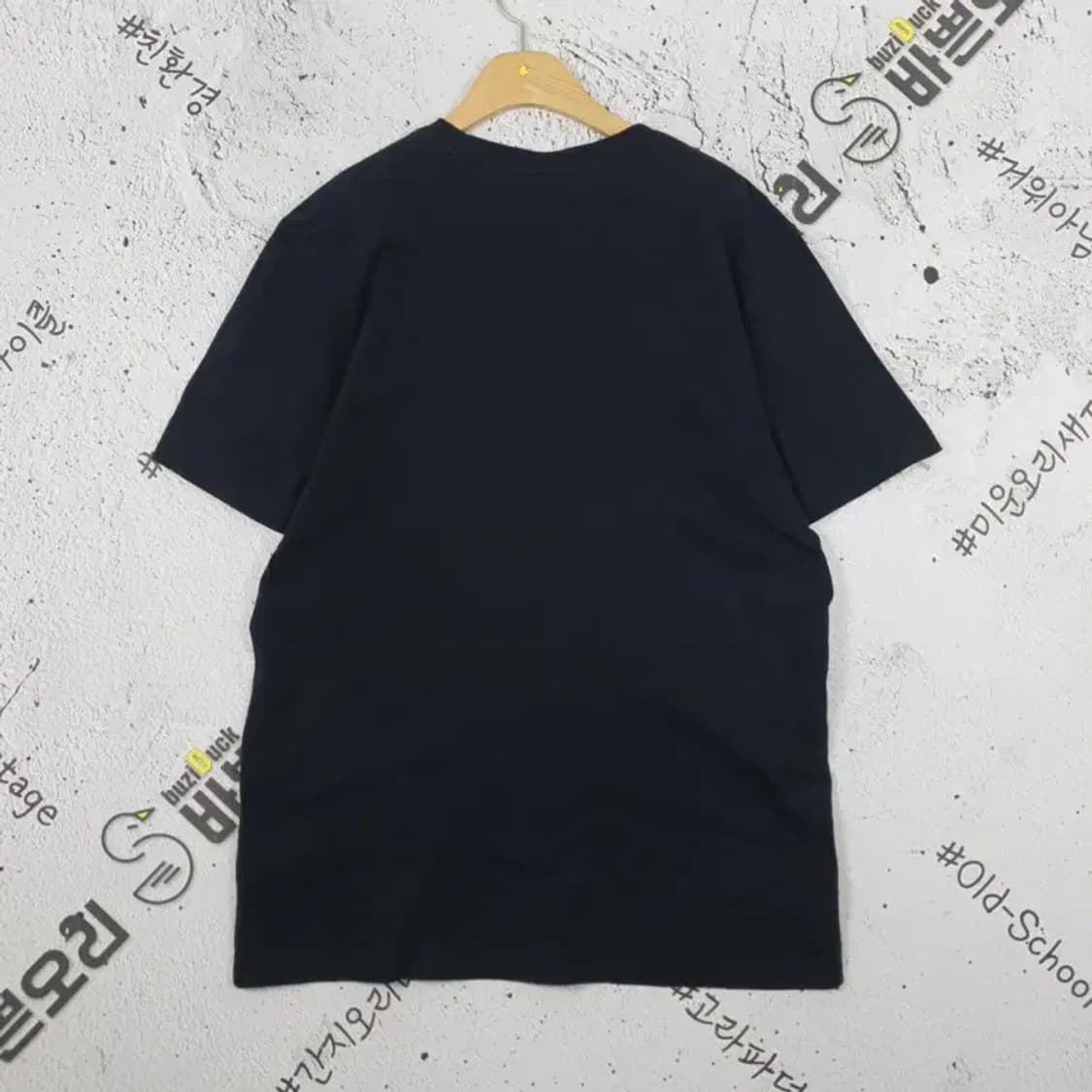 나이키 NIKE 화이트 퓨추라 반팔 티 블랙 L 1000410 상품이미지2