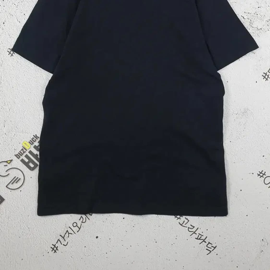 나이키 NIKE 화이트 퓨추라 반팔 티 블랙 L 1000410 상품이미지6