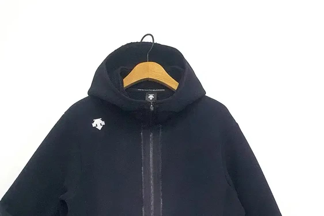 데상트 DESCENTE 후리스 네이비 C9004 상품이미지3