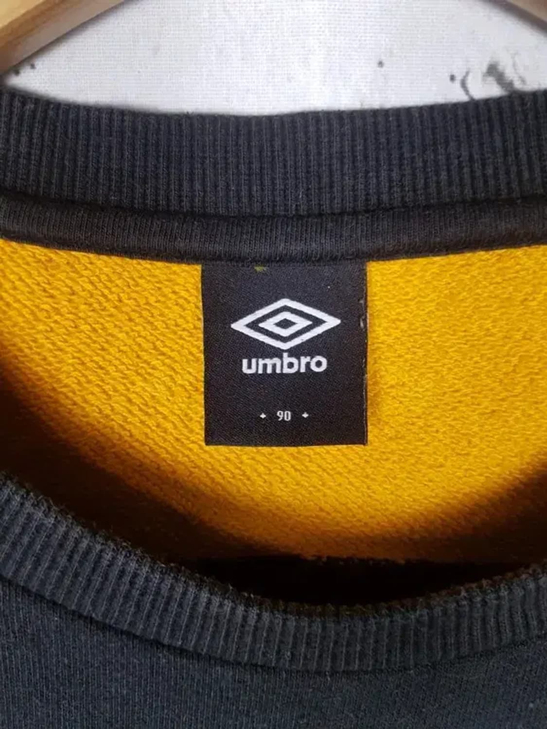 엄브로 UMBRO 맨투맨 블랙 S(90) 2200224 상품이미지6
