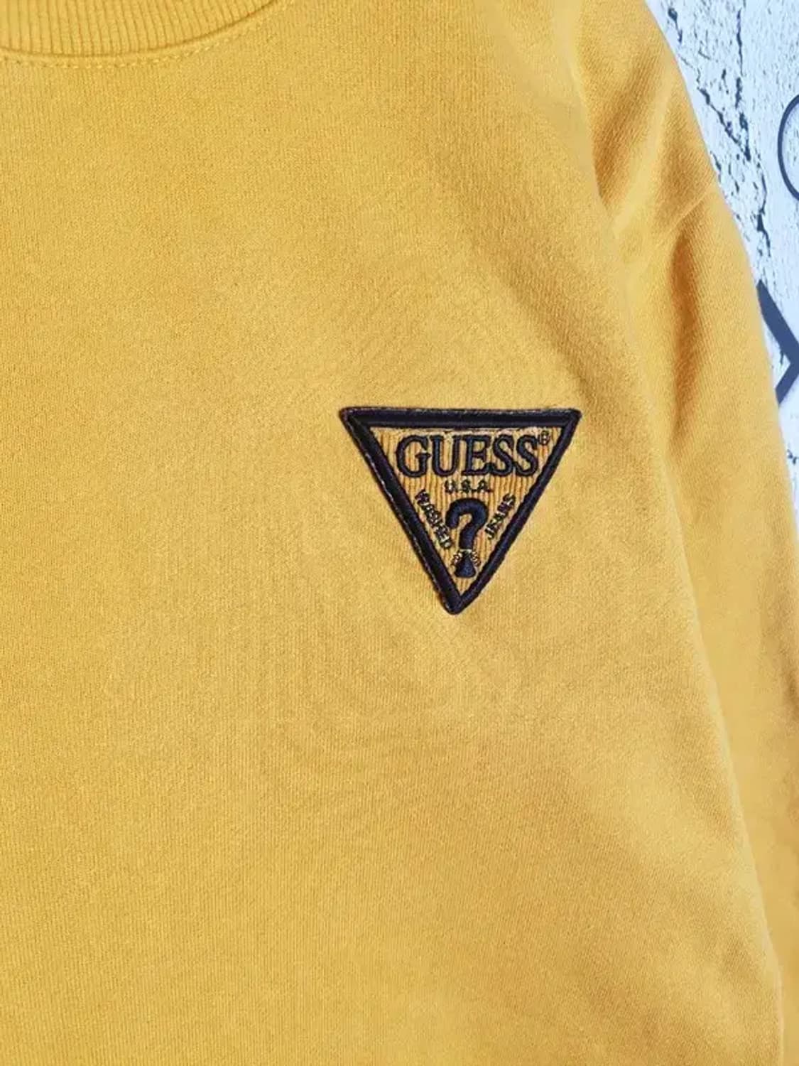 게스 GUESS 스웨트 맨투맨 옐로우 M(95) 2200227 상품이미지3