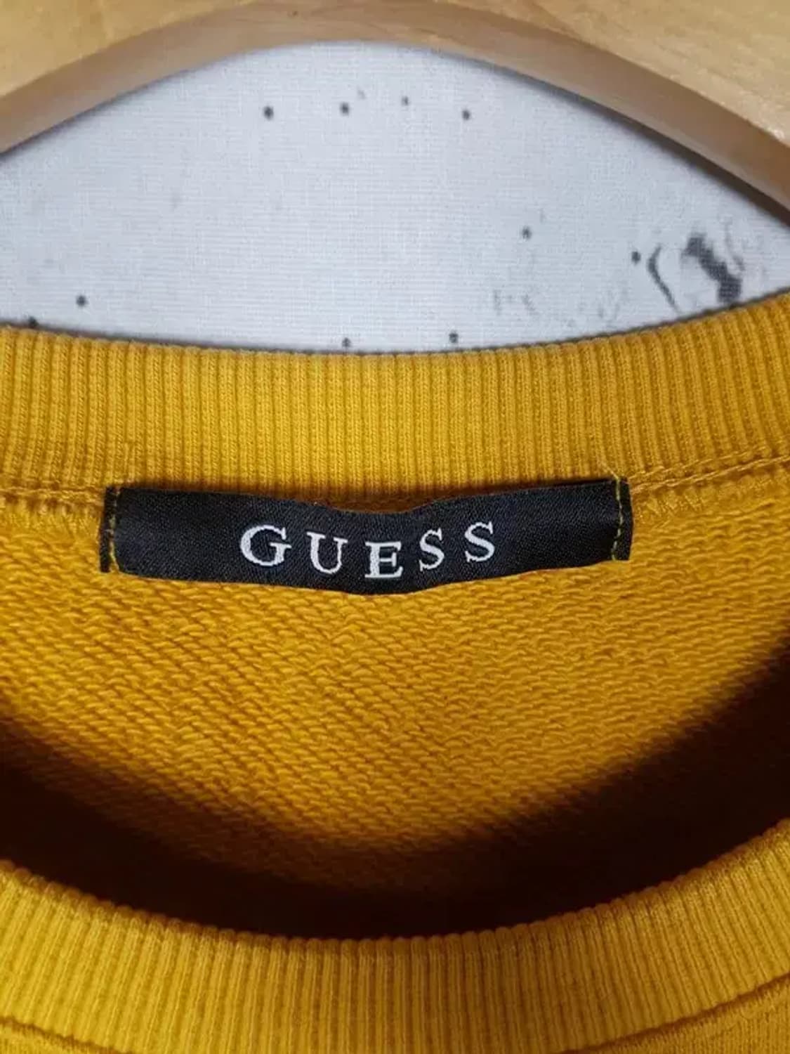 게스 GUESS 스웨트 맨투맨 옐로우 M(95) 2200227 상품이미지5