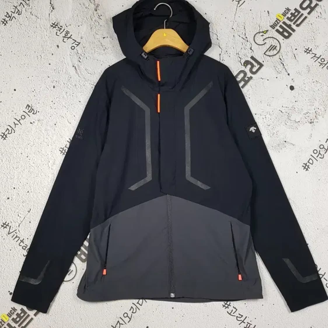 데상트 DESCENTE 듀얼리스 바람막이 자켓 블랙 S 3800165 상품이미지1