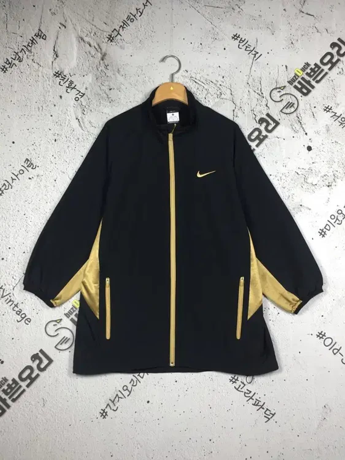 나이키 드라이핏 7부소매 바람막이 자켓 블랙 골드 M 3800167 상품이미지1