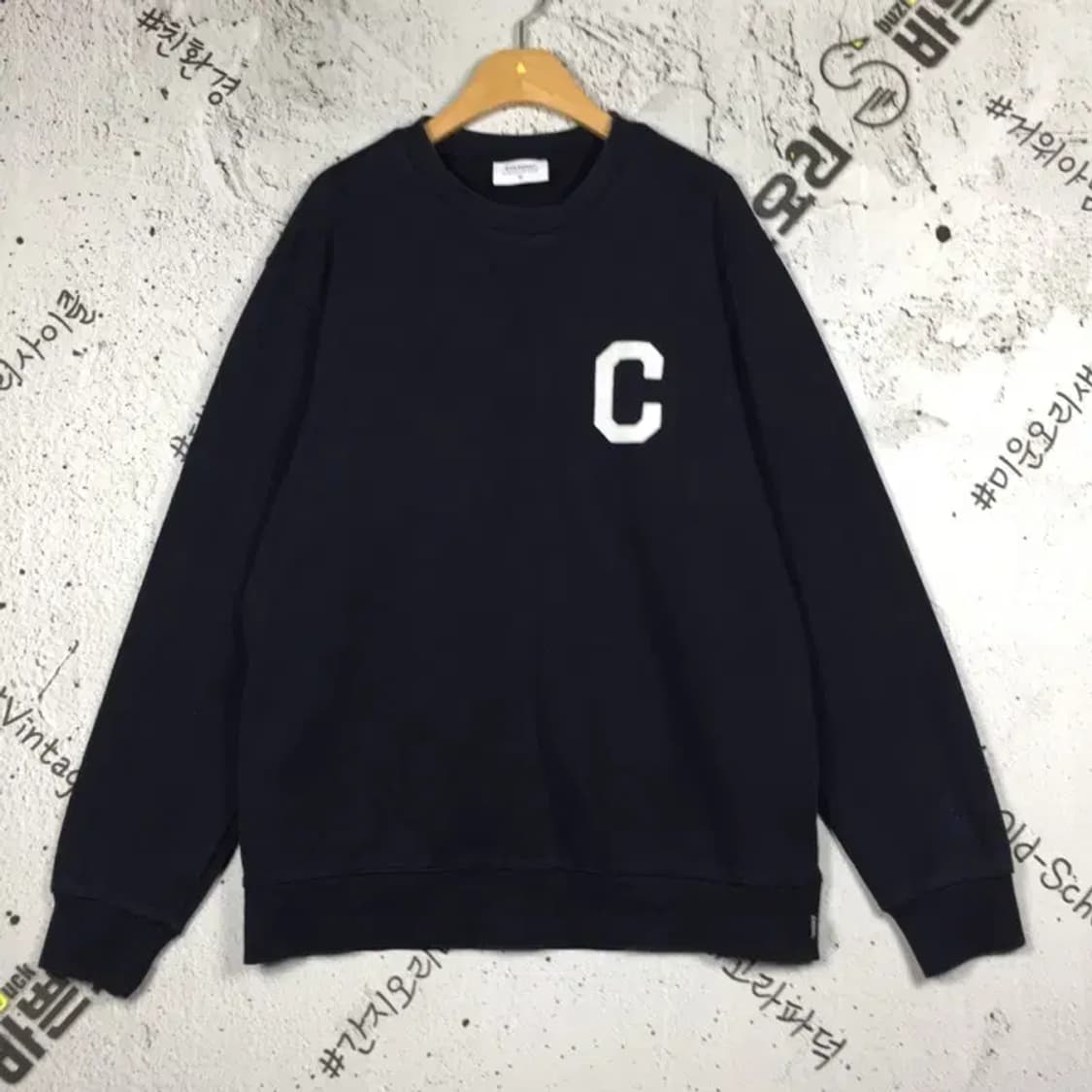 커버낫 C 로고 스웨트셔츠 맨투맨 네이비 M 2200216 상품이미지1