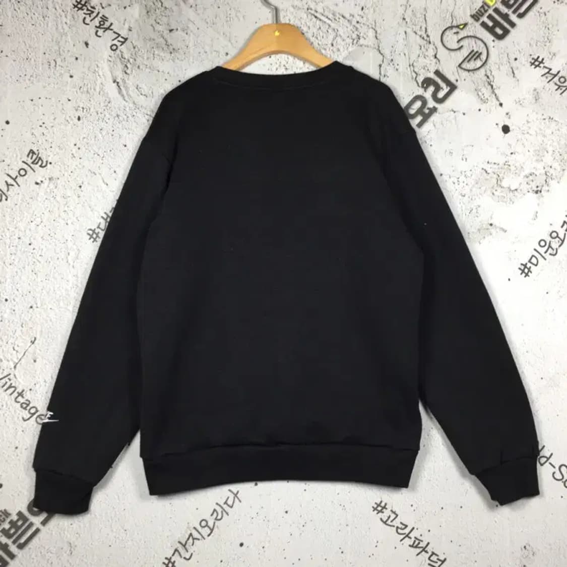 나이키 NIKE 런닝 기모 맨투맨 블랙 M 2200219 상품이미지2