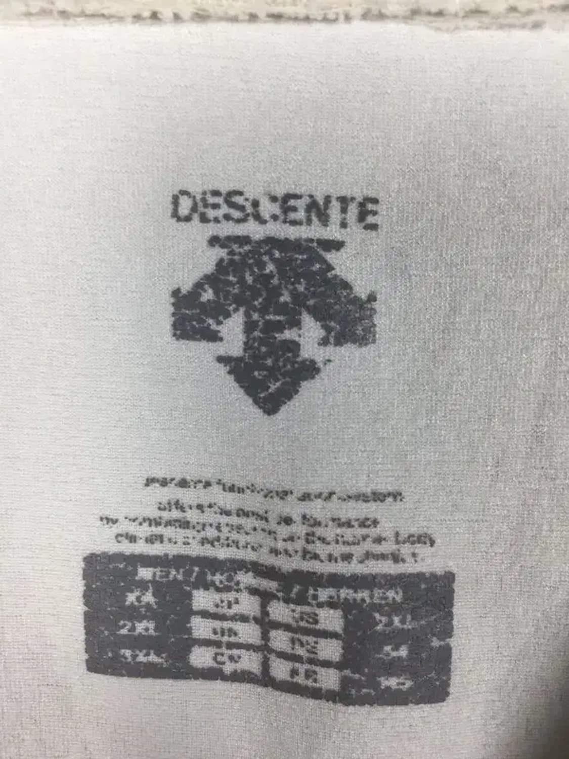 데상트 DESCENTE 기능성 반팔 티 화이트 115 1000477 상품이미지8