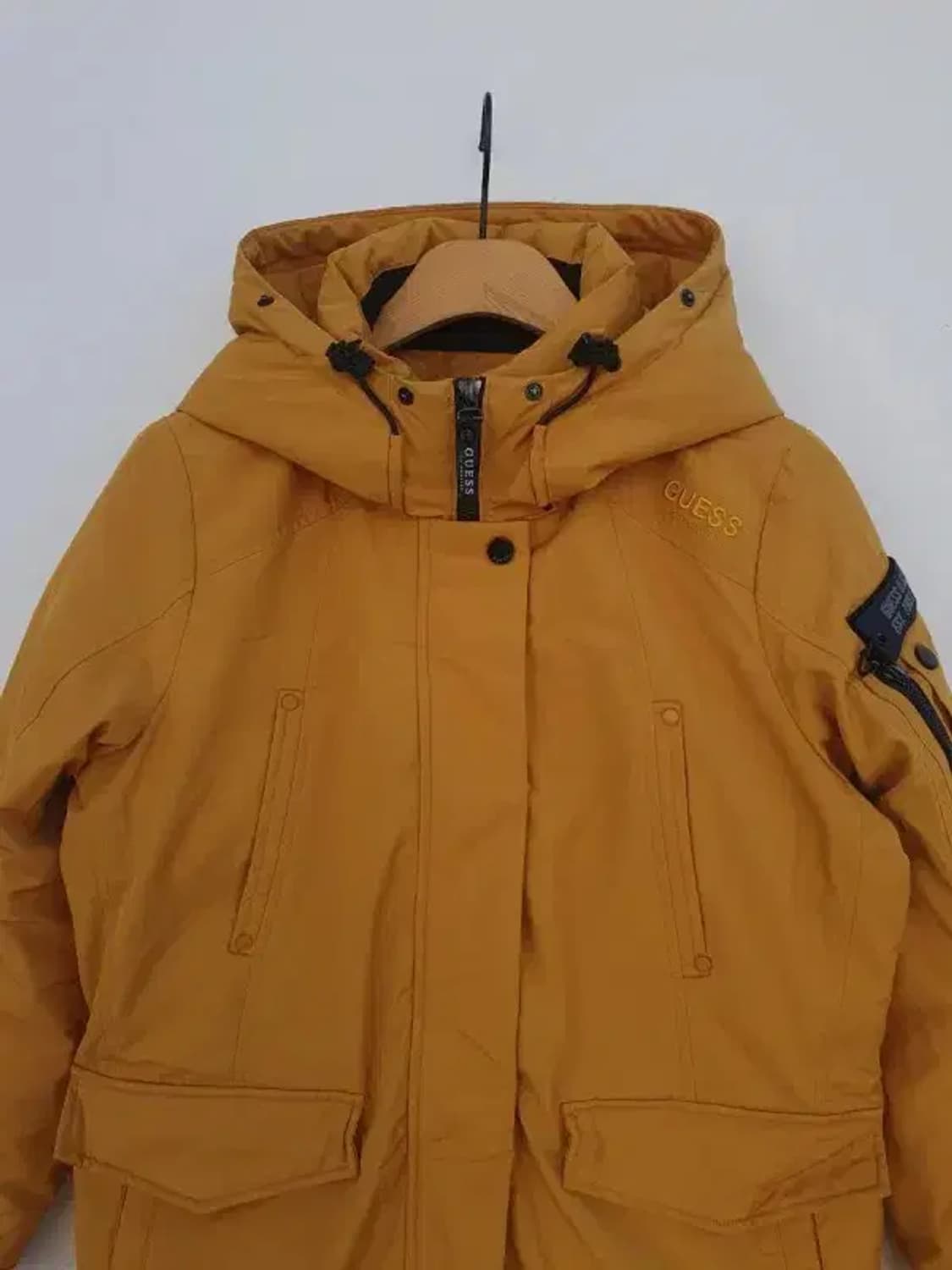 게스 덕다운 하프 패딩 ㅡ3052 상품이미지5