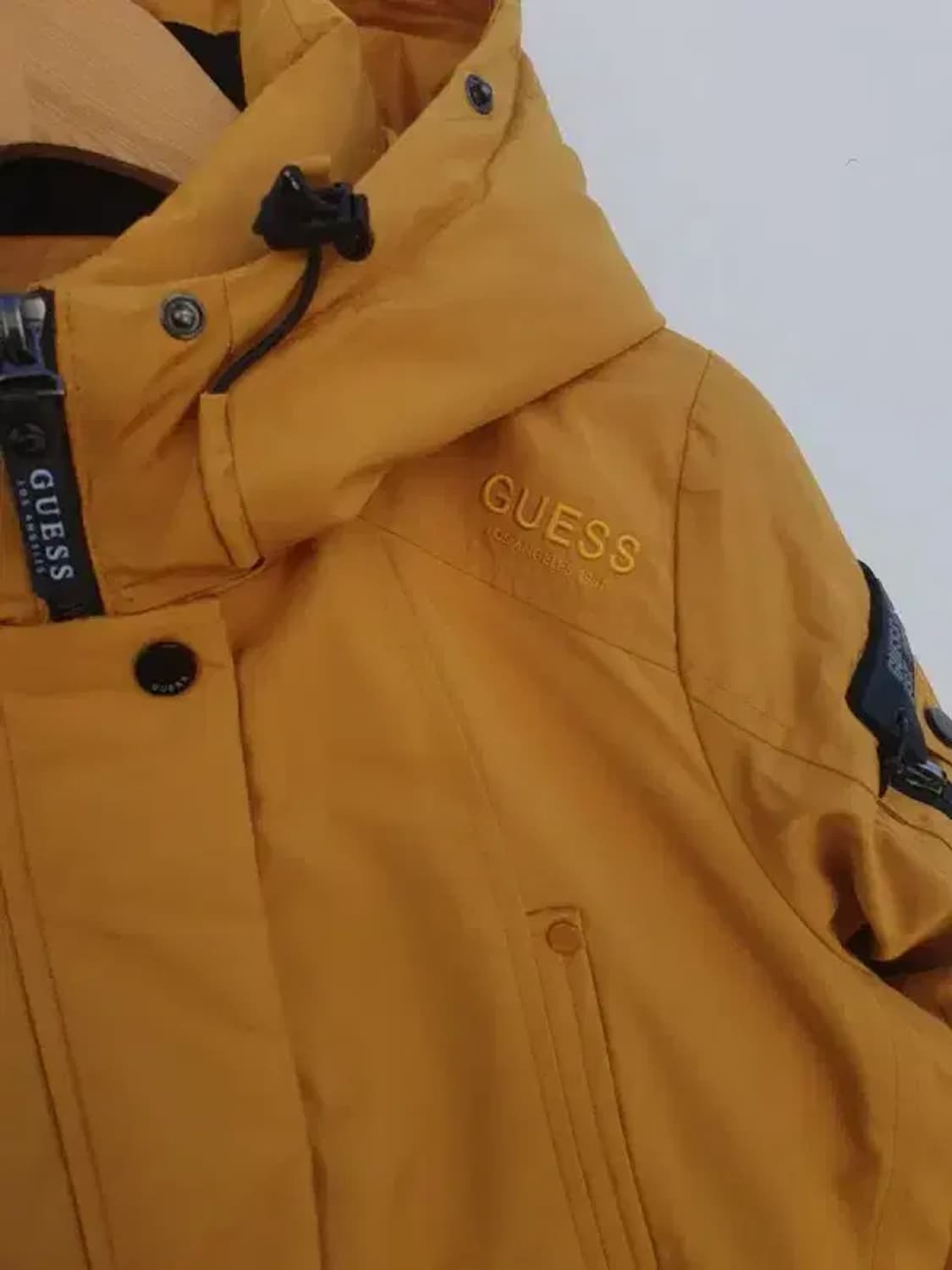 게스 덕다운 하프 패딩 ㅡ3052 상품이미지7