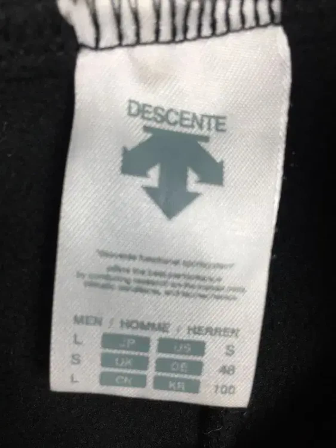 데상트 여성 기모 후드 집업 롱 자켓 블랙 100 3200063 상품이미지10