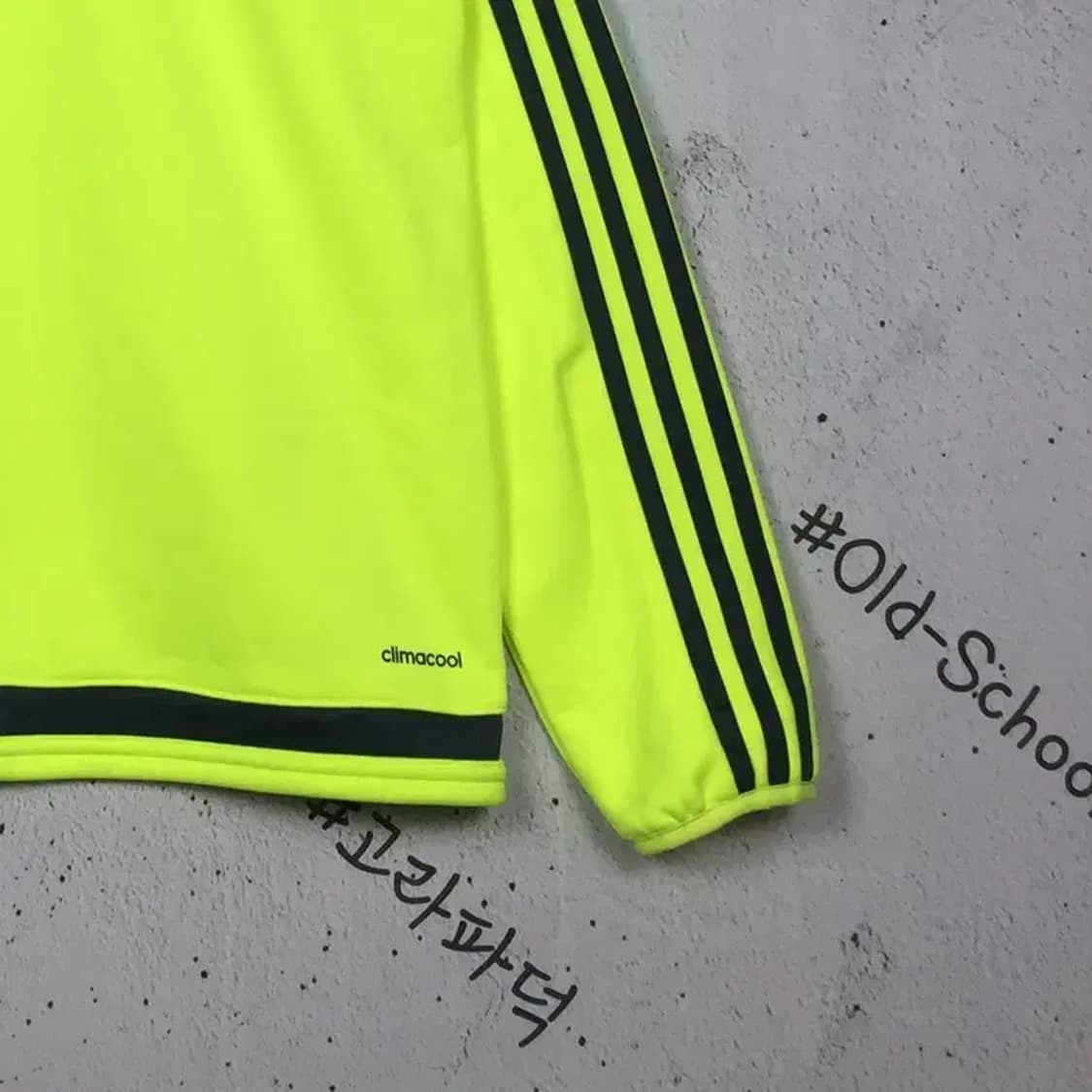 아디다스 레알마드리드 드릴탑 사이드 집업 져지 형광 95 3100246 상품이미지8