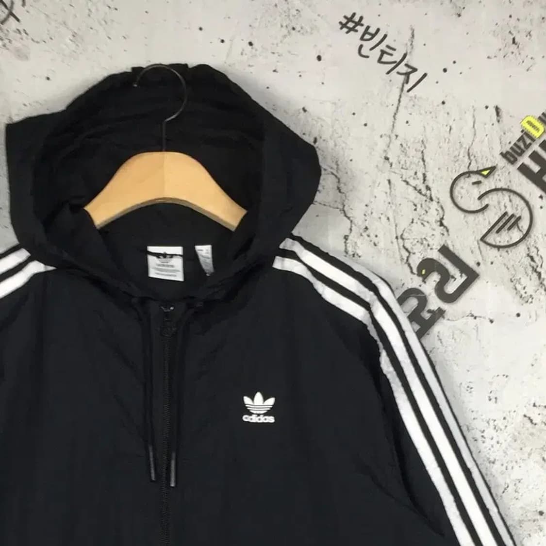 아디다스 트레포일 윈드러너 후드 바람막이 자켓 블랙 S 3800180 상품이미지4