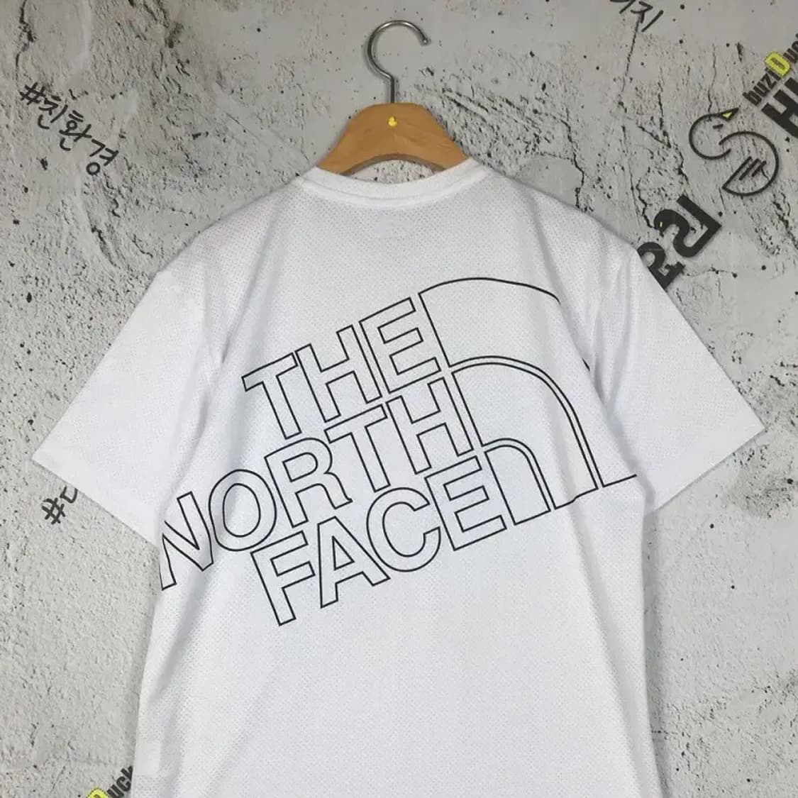 노스페이스 레귤러핏 여성 반팔 티 화이트 S/90 1000500 상품이미지6