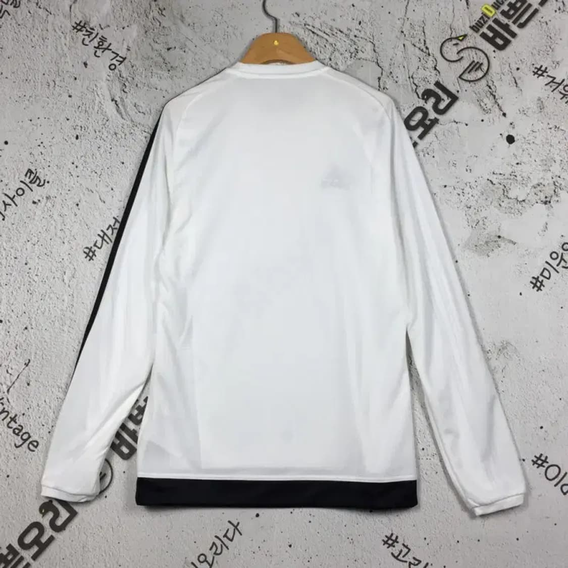 아디다스 퍼포먼스 기능성 트레이닝 긴팔 티 화이트 M 2100145 상품이미지2