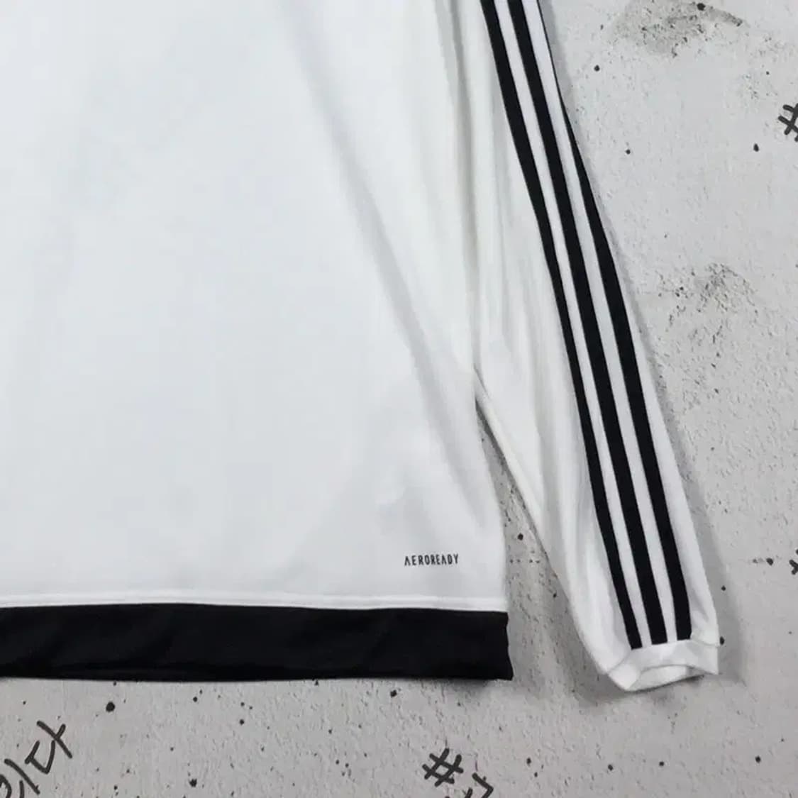 아디다스 퍼포먼스 기능성 트레이닝 긴팔 티 화이트 M 2100145 상품이미지6