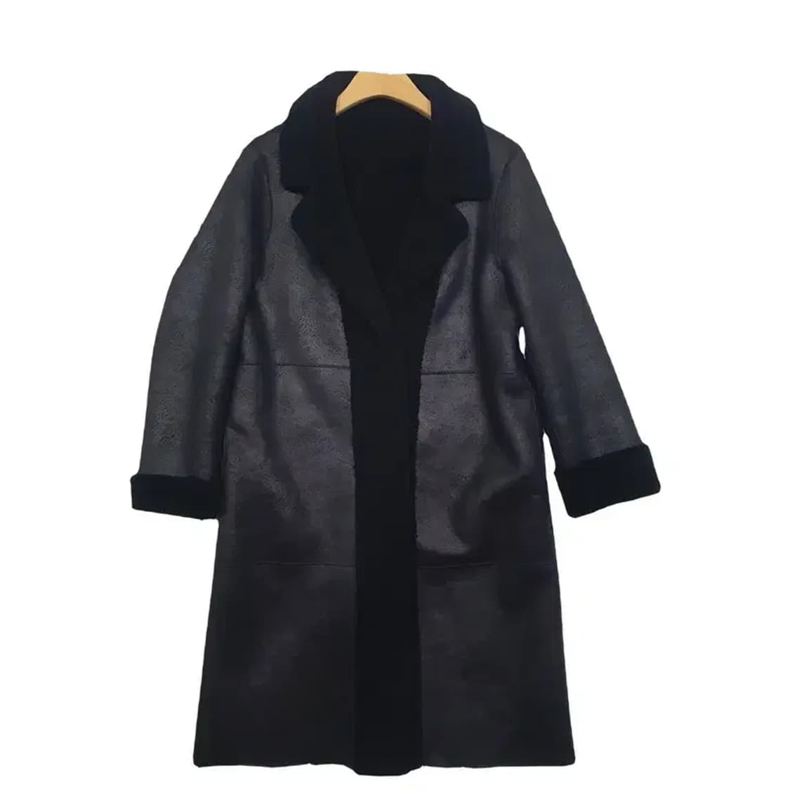 라돌체비타 블랙 무스탕 코트 블랙 3400026 상품이미지1