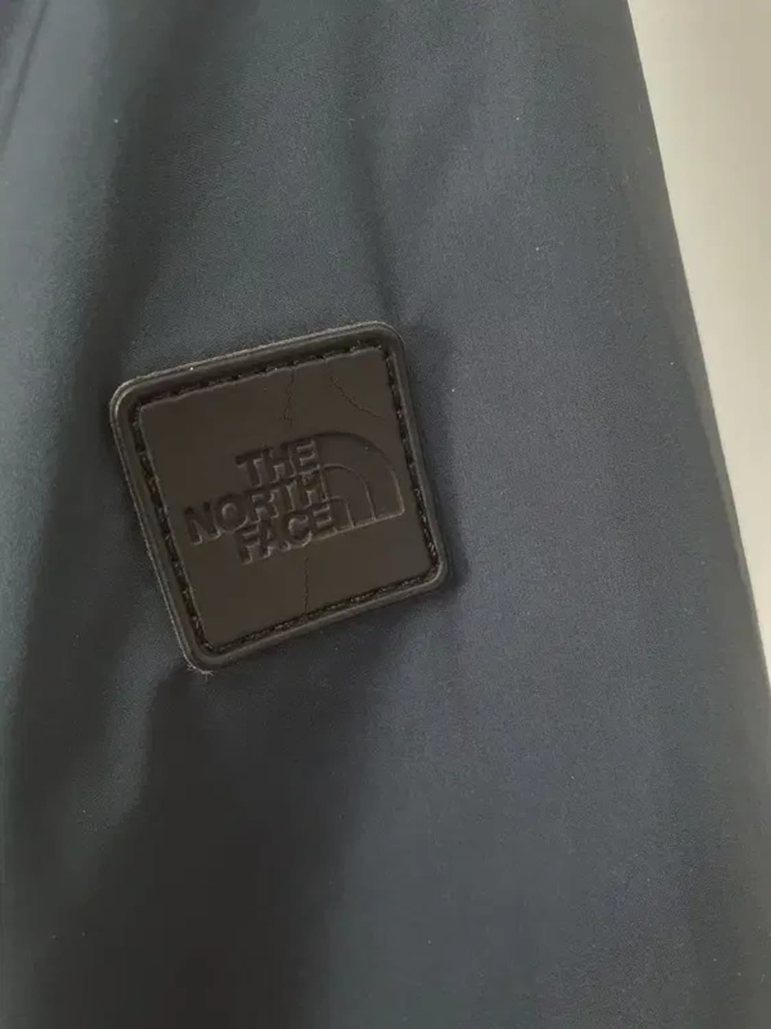 노스페이스 양면 퀄팅 패딩점퍼 코트 베이지/네이비 3400060 상품이미지8