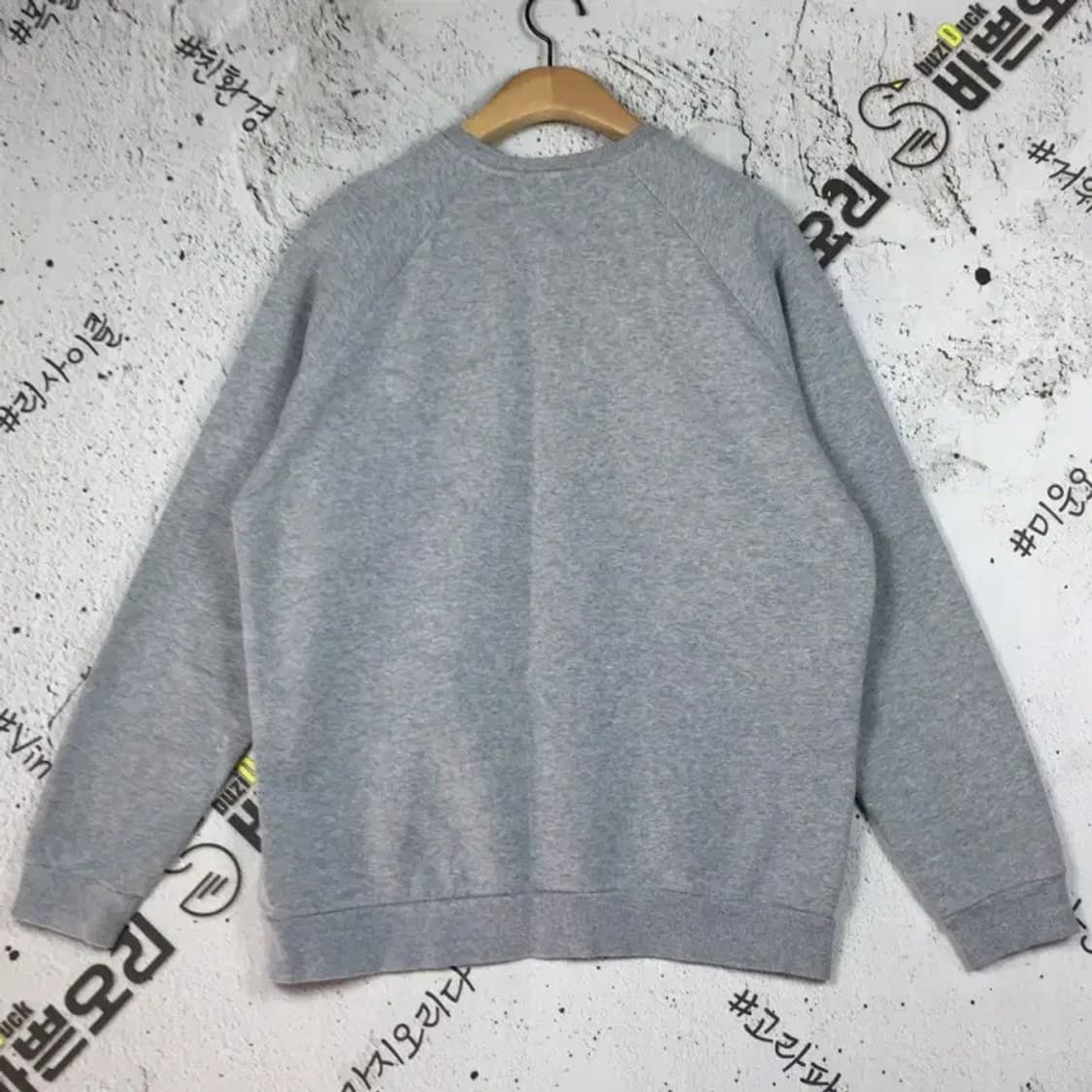 언더아머 약기모 맨투맨 라이트 그레이 M 2200241 상품이미지2