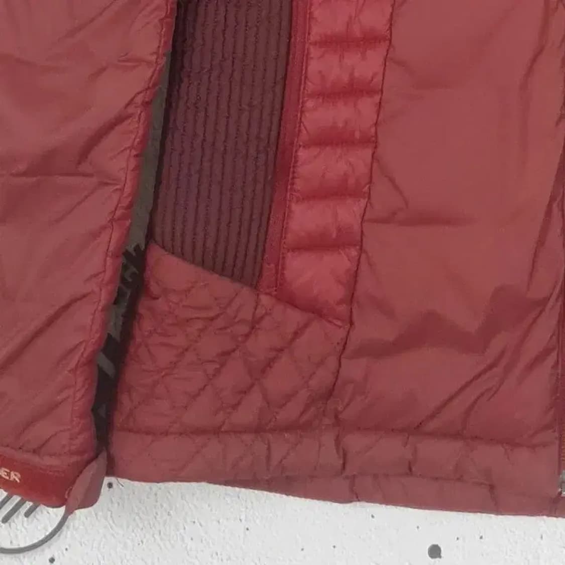 아이더 EIDER 여성 경량 후드 패딩 다크코랄 3400113 상품이미지6