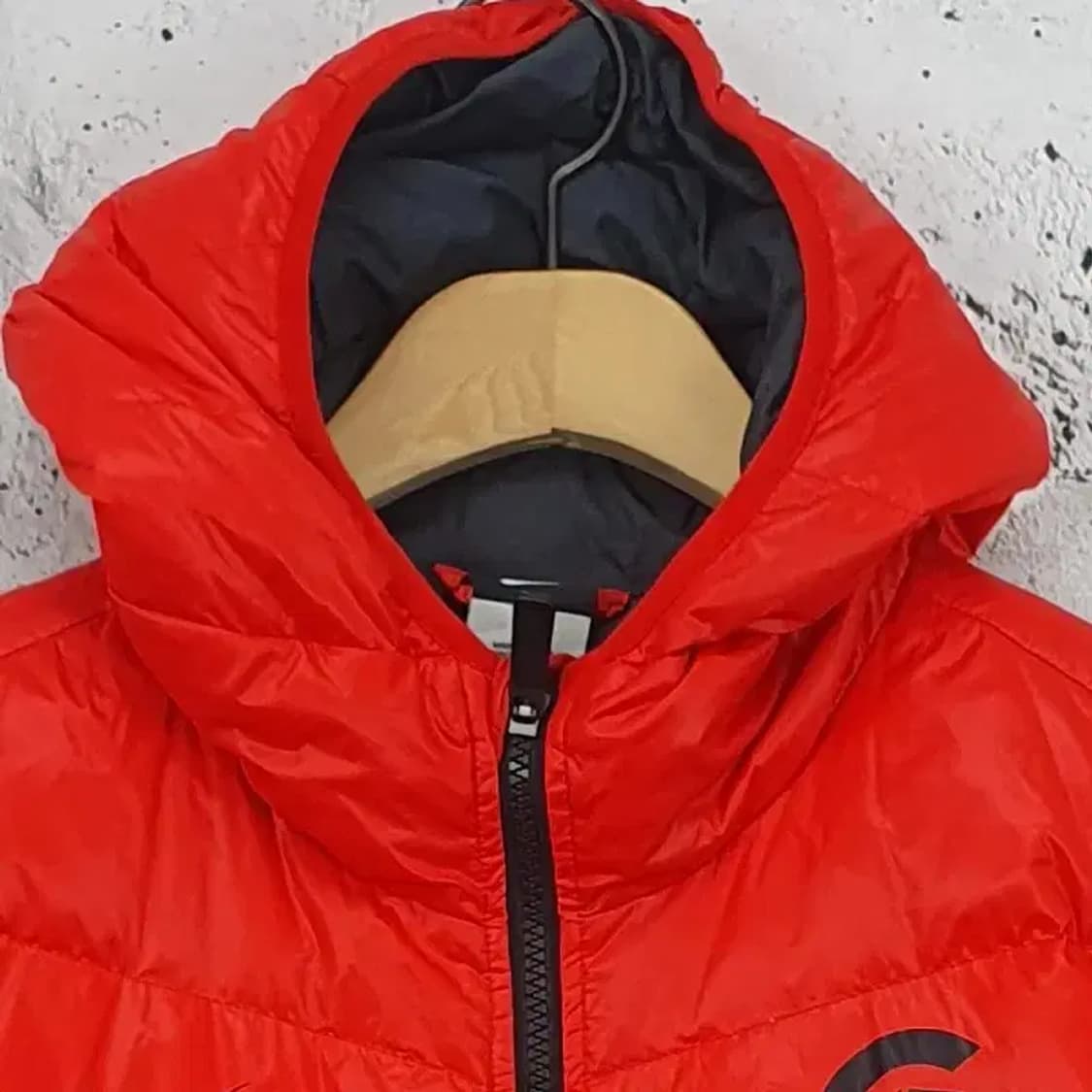 나이키 NIKE 블랙스우시 구스다운 패딩 레드 3400099 상품이미지5