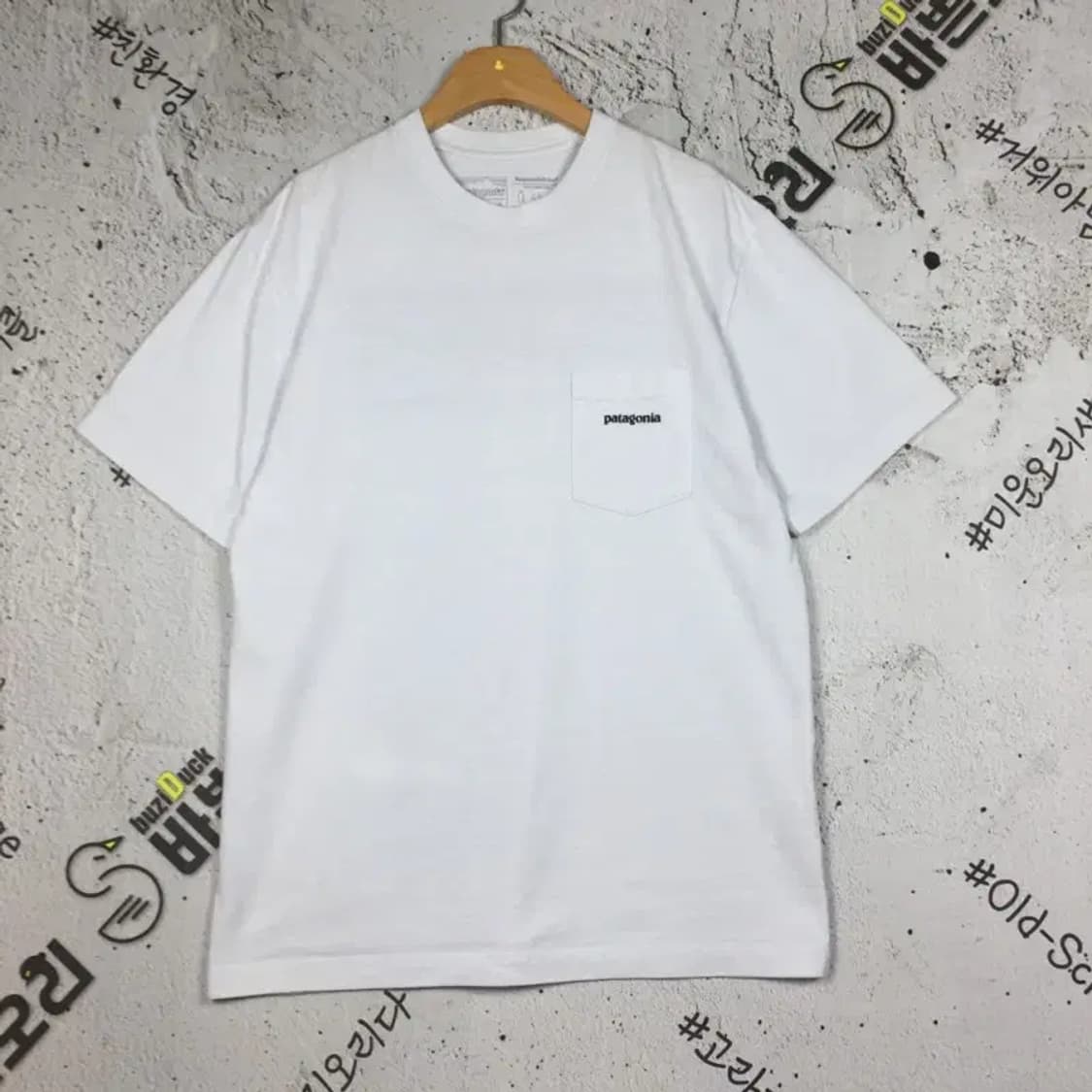 파타고니아 레귤러핏 라운드 포켓 반팔 티 화이트 M 1000520 상품이미지1